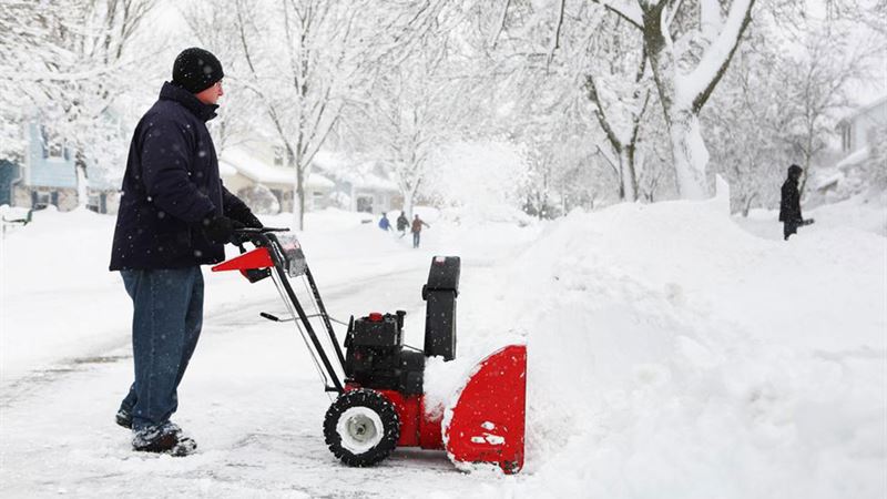 Top Snowblower Brands for Effective Winter Snow Removal
