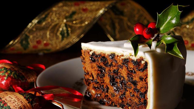 Delicious and Quick Dessert Recipes for Your Next Dinner Gathering