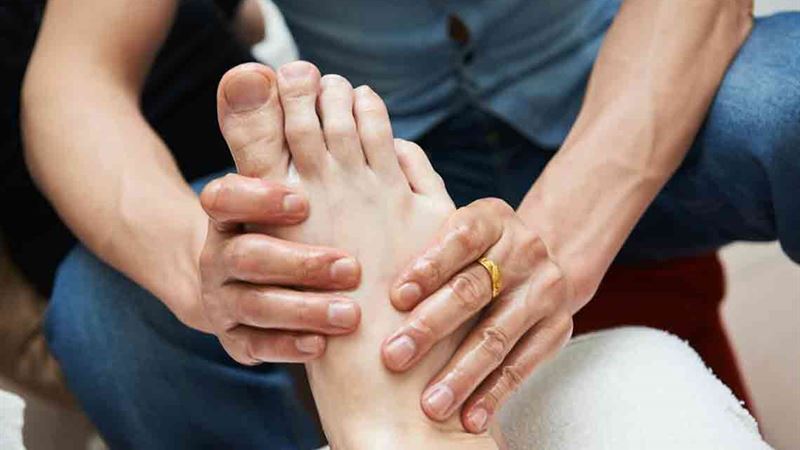 Effective Strategies to Alleviate Foot Pain and Improve Mobility
