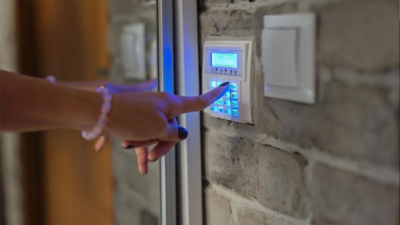 Affordable and Reliable Home Security Solutions: Top 3 DIY Alarm Systems for Every Budget