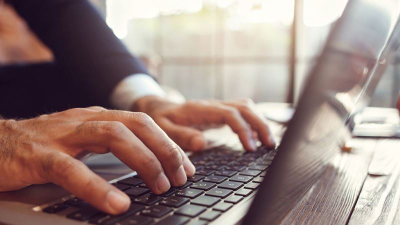 Top Affordable Laptops: Best Budget-Friendly Models in 2024