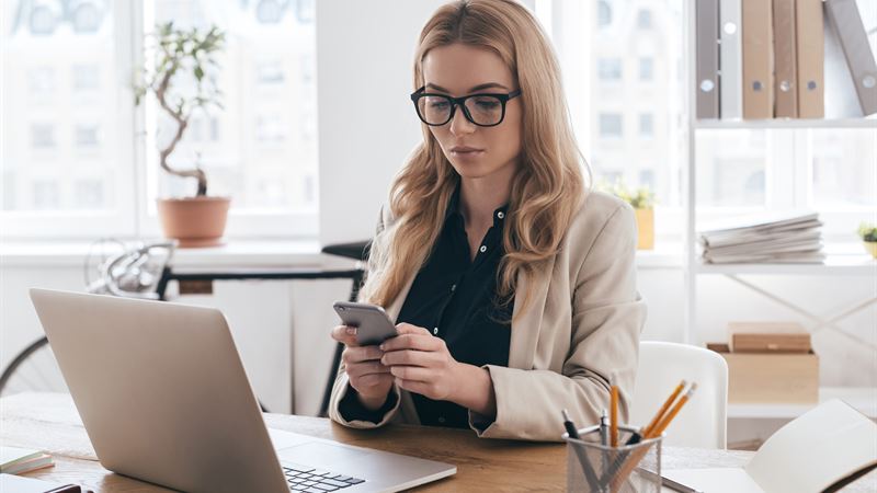 Comprehensive Guide to Small Business Phone Systems: Types, Features, and Benefits