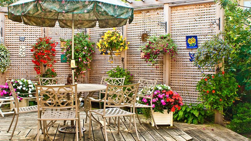 Ultimate Guide to Choosing the Perfect Patio Umbrella for Your Outdoor Space