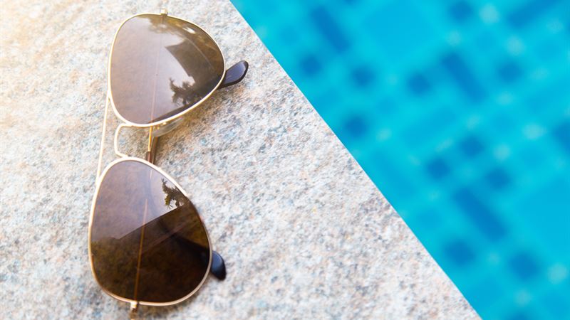 Top Stylish Ray-Ban Sunglasses for Women: A Complete Guide to Trendy Eyewear