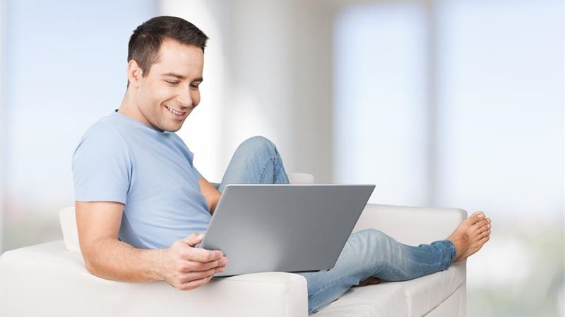 Essential Tips for Purchasing Discounted Laptops Safely and Securely