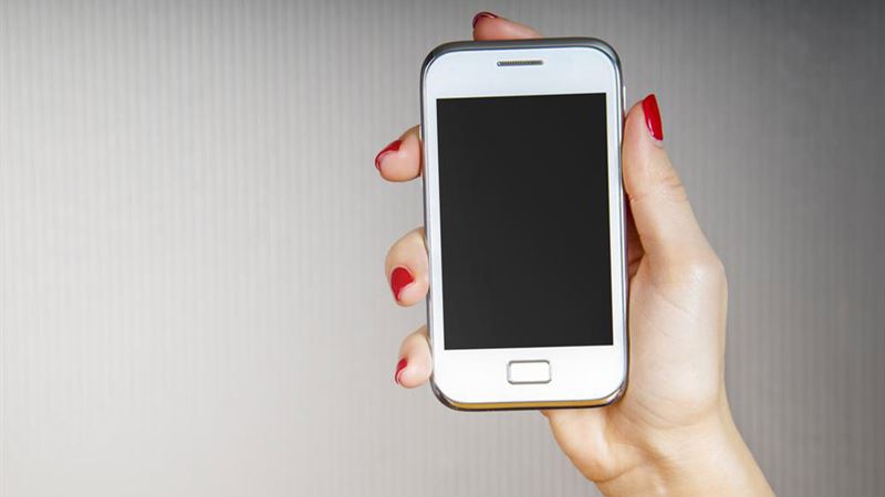 Top Reasons Why Upgrading Your Mobile Phone Is Essential in Today’s Digital Age