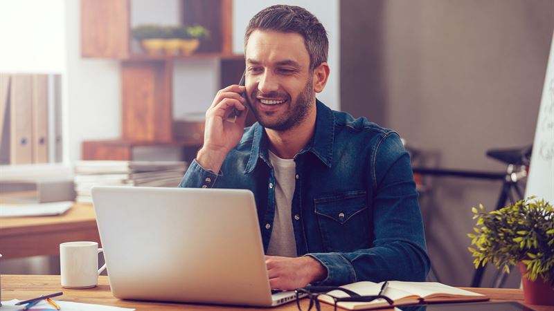 Comprehensive Guide to Business Phone Systems: Choosing the Right Solution