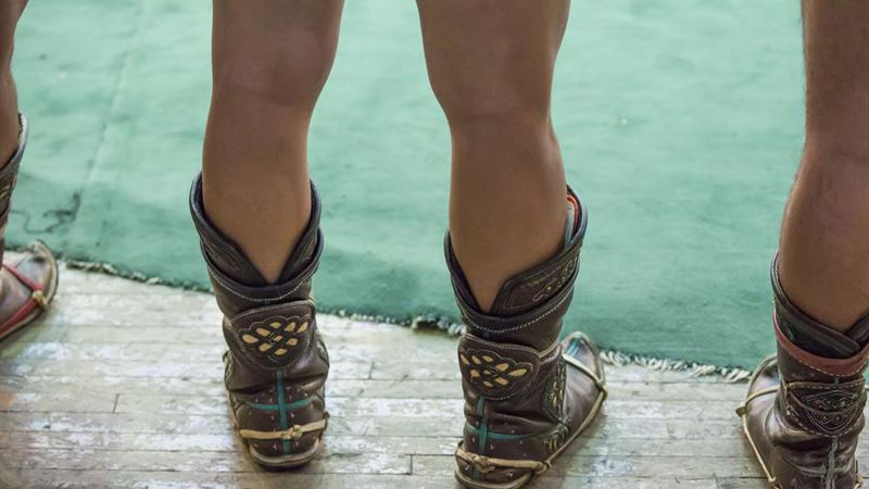 Why Choosing Asics Wrestling Shoes Enhances Your Performance and Comfort