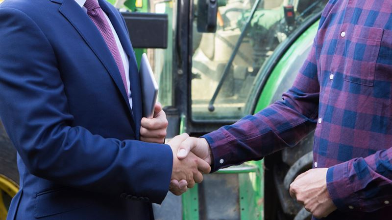 Comprehensive Guide to Equipment Leasing: Key Factors and Benefits