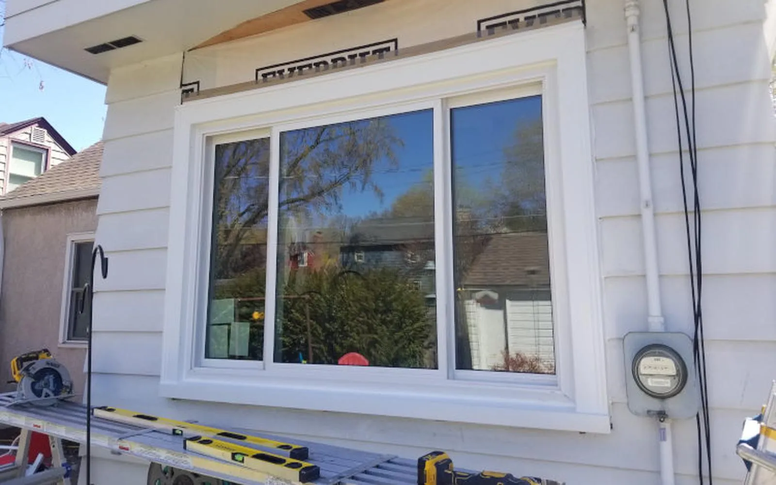 Maximize Home Comfort and Savings with Advanced Energy-Efficient Window Solutions