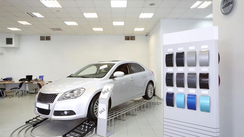 Premier Midsize Luxury Sedans Packed with Advanced Technology Features