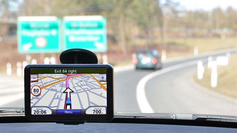 Essential GPS and Navigation Devices for Safer and Smarter Driving