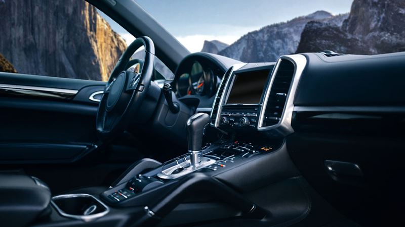 Jaguar I-PACE: Transforming the Luxury Electric SUV Landscape