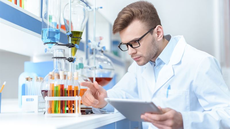 Comprehensive Guide to Pursuing a Bachelor of Science in Nursing Online: Key Considerations and Benefits