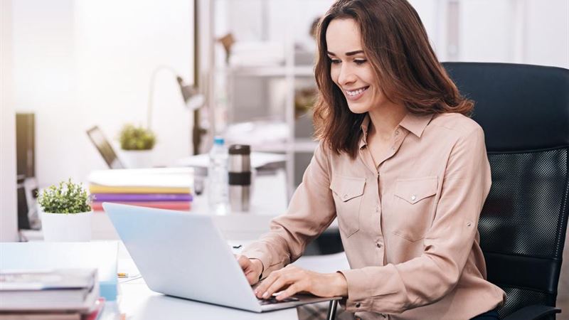 Comprehensive Guide to Mastering Microsoft Office 2010: Training and Features