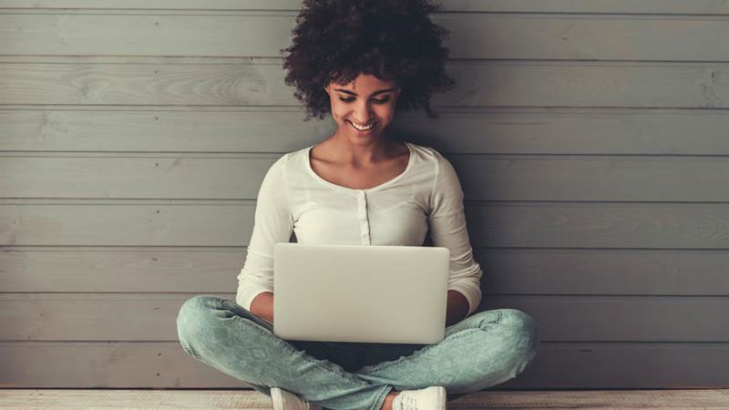 Comprehensive Guide to Purchasing Refurbished Laptops: Pros, Cons, and Essential Tips