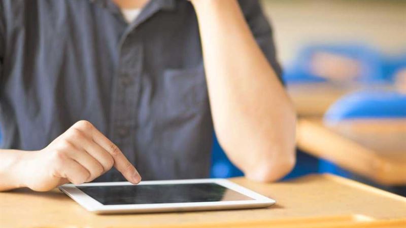 Comprehensive Overview of the Apple iPad 4: Features, Design, and Legacy