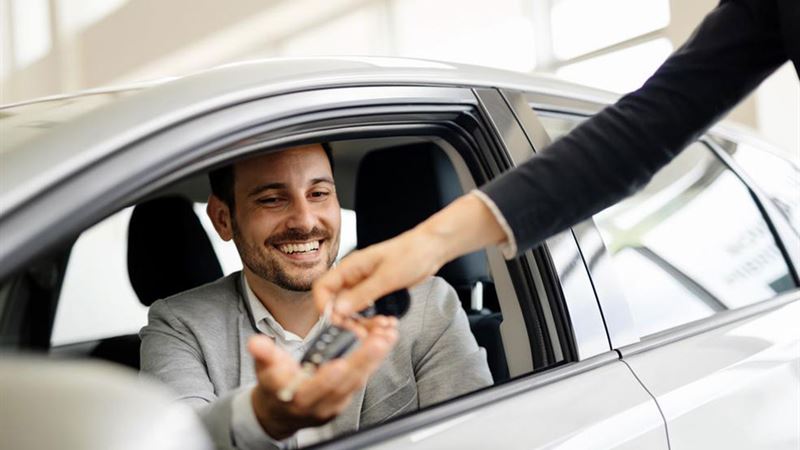 Comprehensive Guide to the Nissan Altima: Features, Performance, and Buying Tips