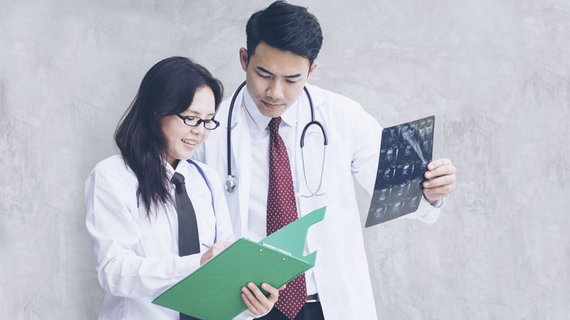 Comprehensive Guide to Osteoporosis: Causes, Symptoms, and Prevention Strategies