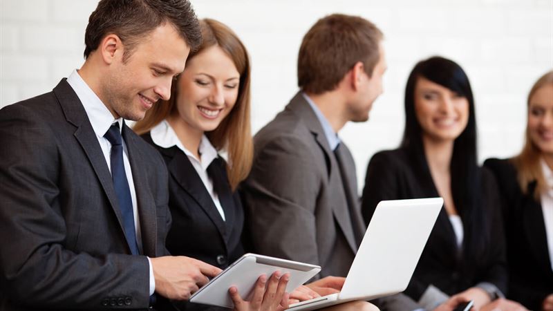 Comparing Traditional Landline Phones and Voice over Internet Protocol (VoIP) Systems: An In-Depth Analysis for Modern Businesses