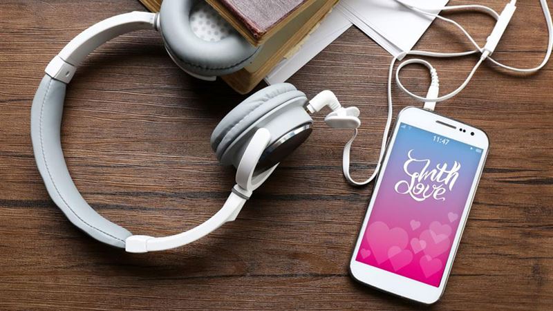 Advantages of Utilizing Mobile Headsets for Enhanced Communication and Productivity