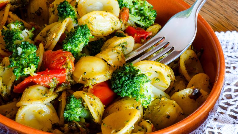 Advantages and Disadvantages of Embracing a Vegan Lifestyle