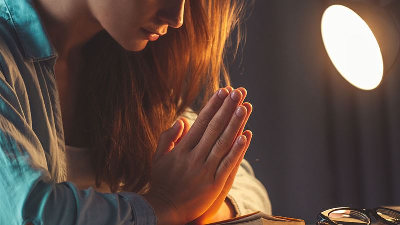 The Power of Healing Prayers: Enhancing Mind, Body, and Spirit