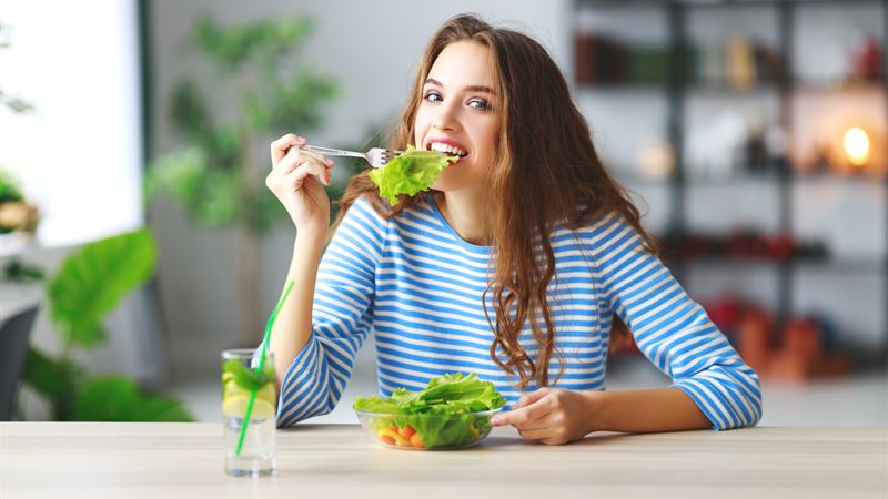 Comprehensive Nutrition Strategies for Managing Multiple Sclerosis Effectively