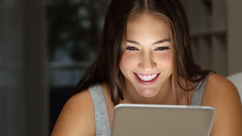 Comprehensive Guide to Connecting with Single Women Online