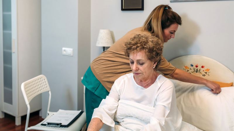 Comprehensive Guide: Top Strategies to Excel as a Compassionate Cancer Caregiver