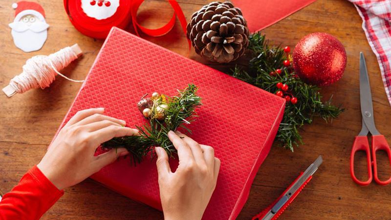 Embracing Handmade Christmas Gifts: A Thoughtful and Unique Holiday Choice