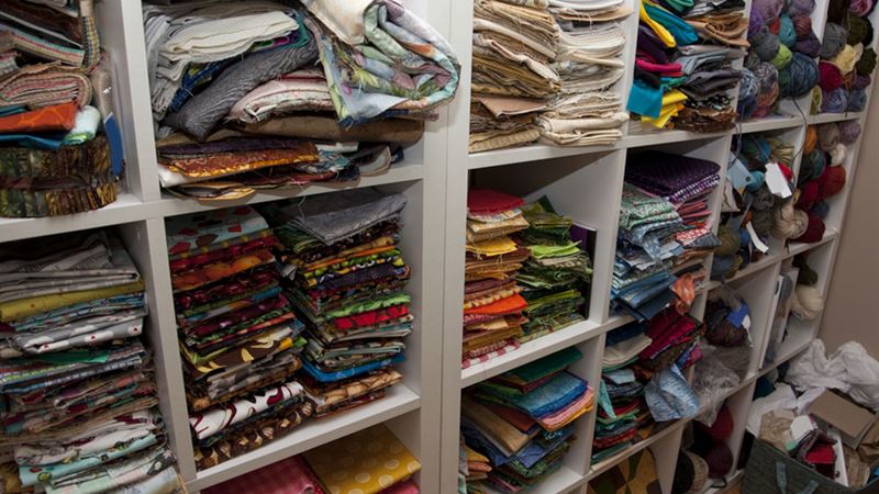 Comprehensive Guide to Buying Handmade Quilts Online: Features, Tips, and Tricks