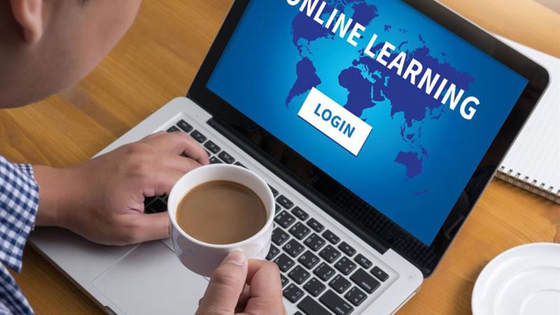 Comprehensive Guide to RN to BSN Online Degree Programs: How They Function and Their Advantages