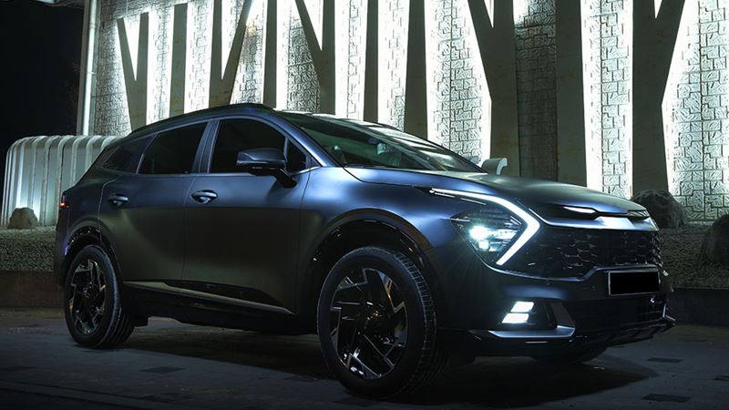 Comprehensive Guide to the Kia Sportage Hybrid SUV: Features, Performance, and Safety Insights