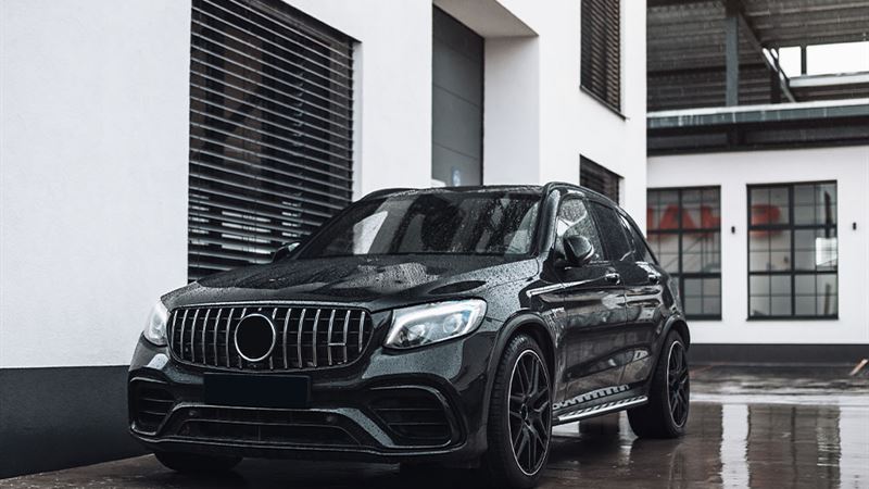 Ultimate Guide to the Mercedes-Benz AMG GL: Top Features and Benefits