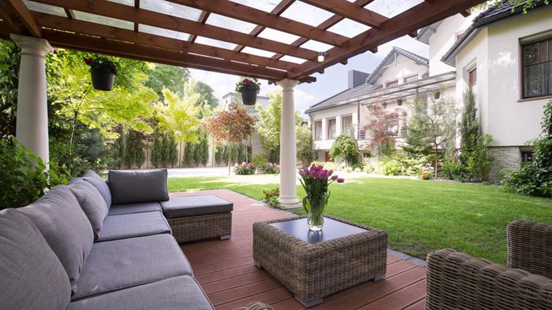 Comprehensive Guide to Choosing the Perfect Patio Furniture for Your Outdoor Space