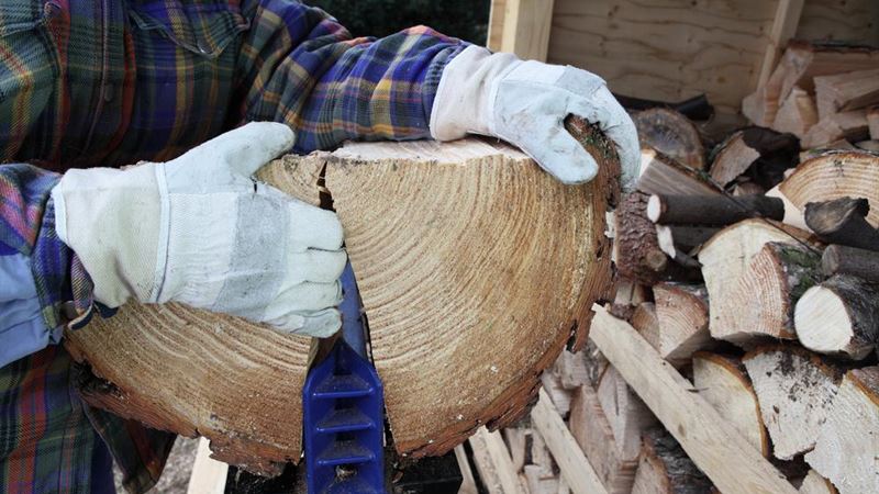 Comprehensive Guide to Wood Splitters: Simplify Your Lumber Processing