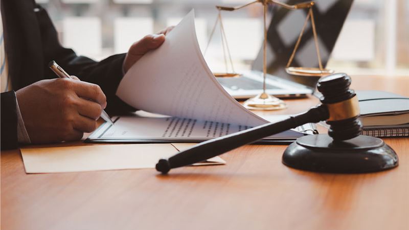 Comprehensive Guide to Negotiating Injury Compensation Settlements