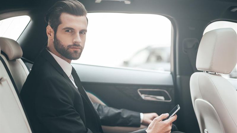The Benefits of Choosing a Certified Pre-Owned Luxury Vehicle