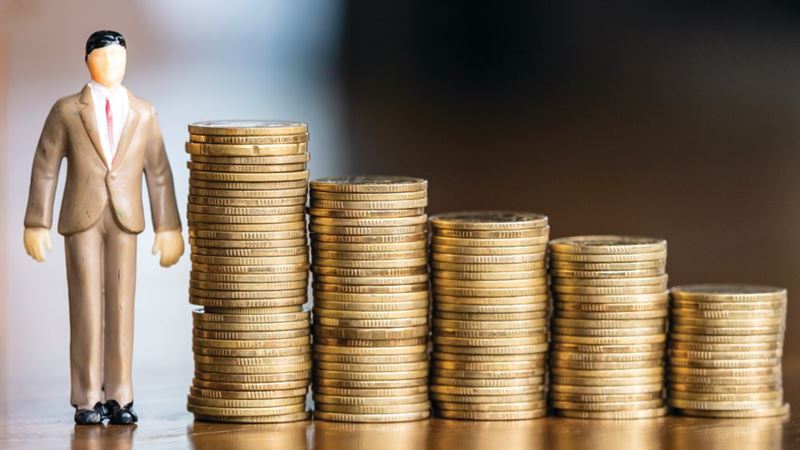 Top Wealthiest Individuals Globally and Their Net Worths