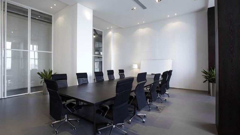 Top Black Office Desks of 2024: Stylish, Functional, and Durable Solutions for Modern Workspaces