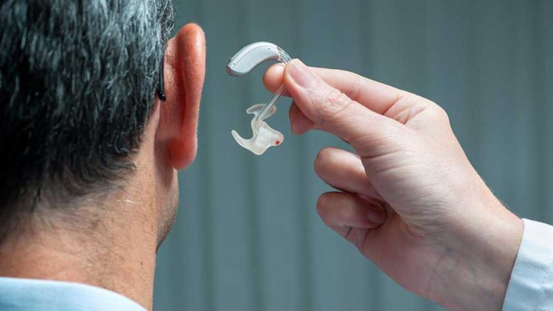 Comprehensive Guide to Selecting the Ideal Hearing Aid for Your Needs