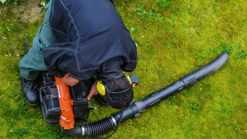 Effective Strategies for Maximizing the Performance of Your Leaf Blower
