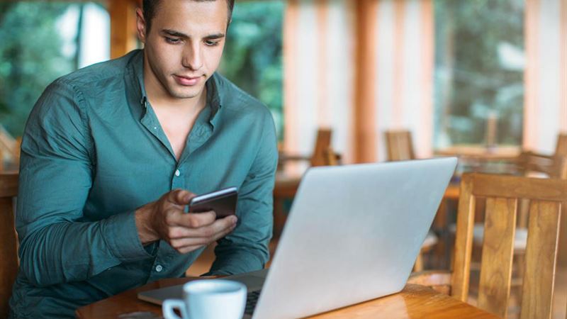 Essential Tips to Consider Before Purchasing an iPhone