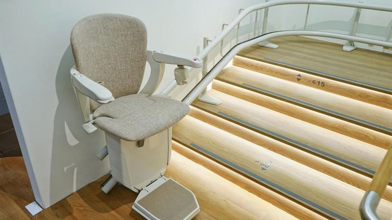 Essential Guidelines for Installing a Home Stairlift Safely and Effectively