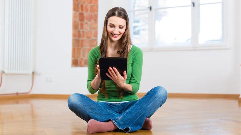 Essential Factors to Consider Before Embarking on Online Dating Journey