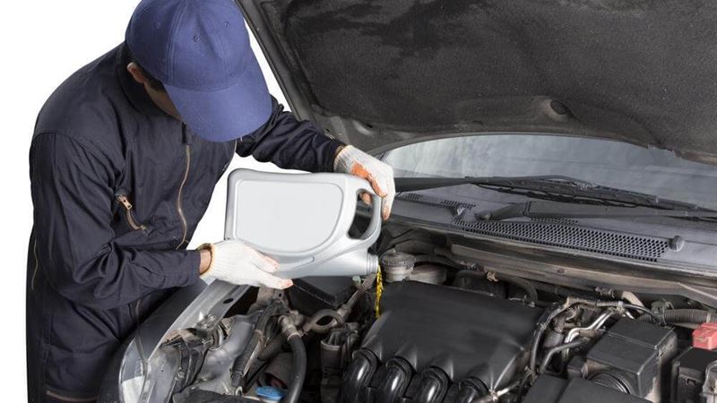 Essential Guide to Regular Oil Changes for Vehicle Longevity