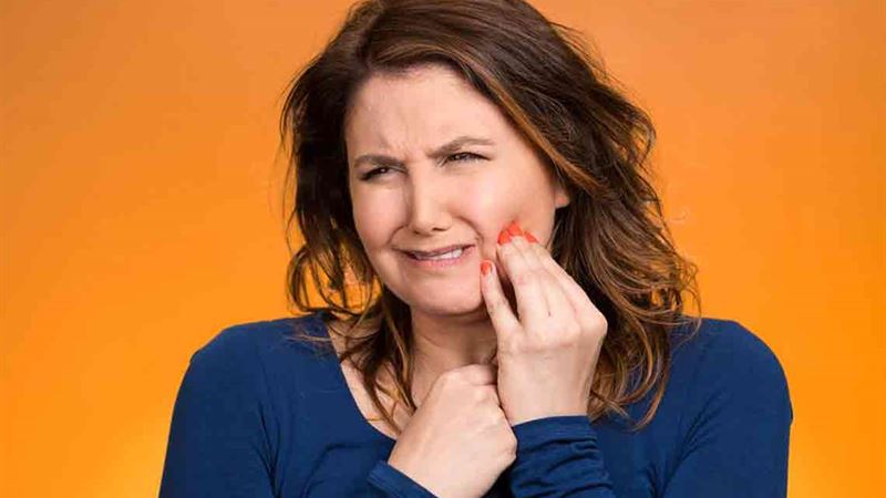 Natural Remedies and Treatments for Gum Disease: A Comprehensive Guide