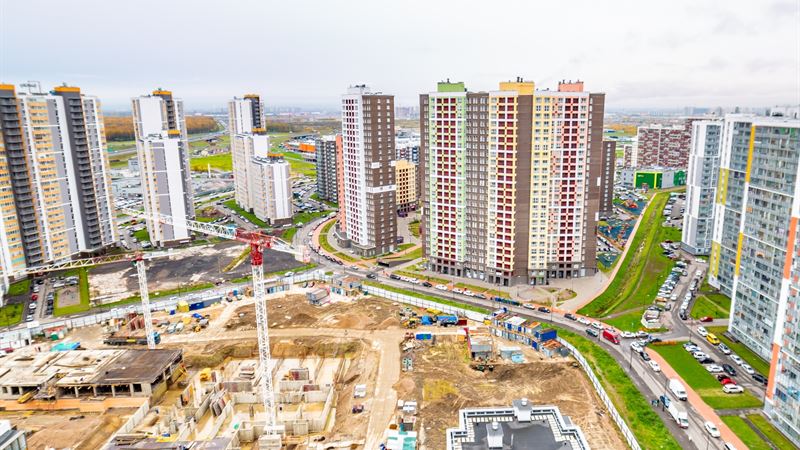 Ahmedabad's Booming Real Estate Sector: A Comprehensive Guide to Residential Living