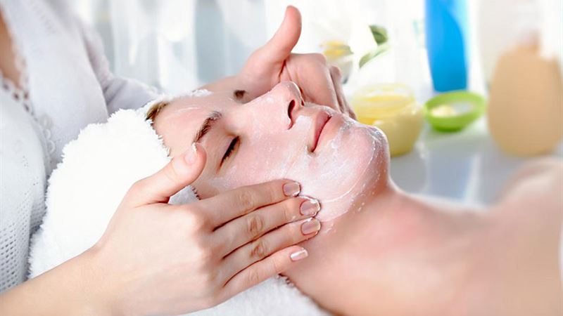 Ultimate Guide to Selecting the Ideal Facial Cleansers for Your Skin Type